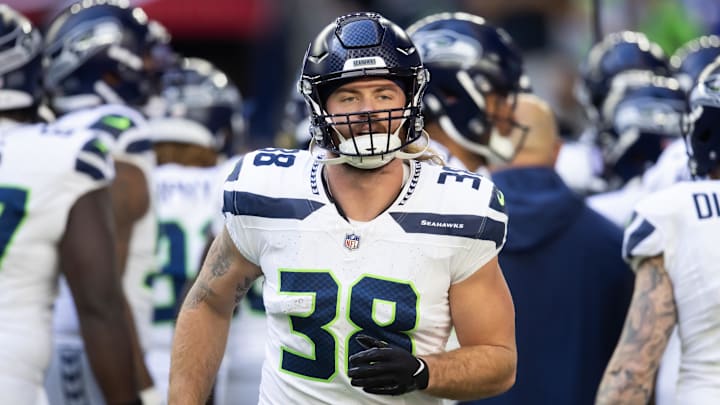 Dec 8, 2024; Glendale, Arizona, USA; Seattle Seahawks tight end Brady Russell (38) against the Arizona Cardinals at State Farm Stadium.