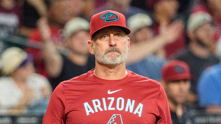 Sep 21, 2025; Phoenix, Arizona, USA; Arizona Diamondbacks manager Torey Lovullo (17) reacts after infielder Ketel Marte (not shown) was hit by a pitch in the sixth inning against the Philadelphia Phillies at Chase Field. Mandatory Credit: Allan Henry-Imagn Images Sep 21, 2025; Phoenix, Arizona, USA; Arizona Diamondbacks manager Torey Lovullo (17) reacts after infielder Ketel Marte (not shown) was hit by a pitch in the sixth inning against the Philadelphia Phillies at Chase Field. Mandatory Credit: Allan Henry-Imagn Images