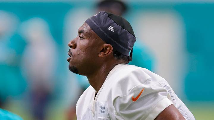 Miami Dolphins tackle Austin Jackson Miami Dolphins tackle Austin Jackson