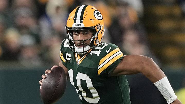 Green Bay Packers quarterback Jordan Love (10) drops back to pass against the Carolina Panthers at Lambeau Field. Green Bay Packers quarterback Jordan Love (10) drops back to pass against the Carolina Panthers at Lambeau Field.