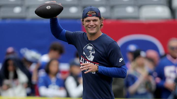 New York Giants quarterback J.J. McCarthy New York Giants quarterback J.J. McCarthy