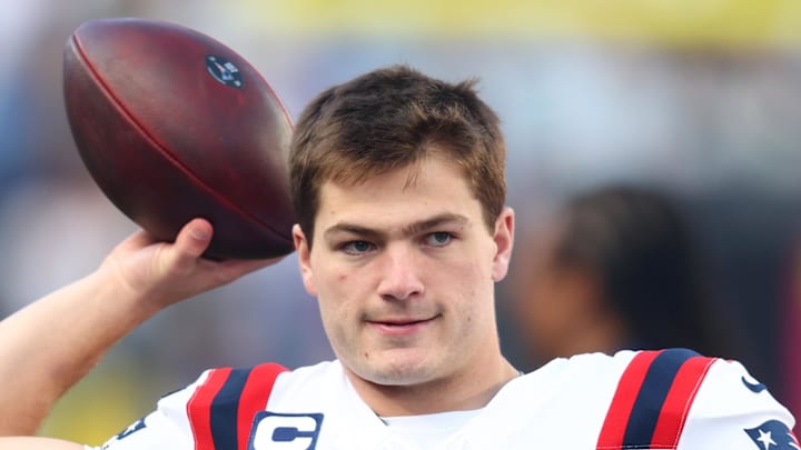 Feb 8, 2026; Santa Clara, CA, USA;  New England Patriots quarterback Drake Maye (10) warms up before Super Bowl LX against the Seattle Seahawks at Levi's Stadium. Mandatory Credit: Mark J. Rebilas-Imagn Images