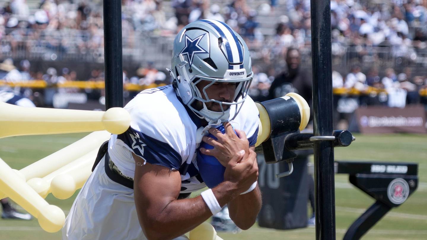 Cowboys' 2026 Depth Chart May Have Big Shakeup With Unexpected Position Battle