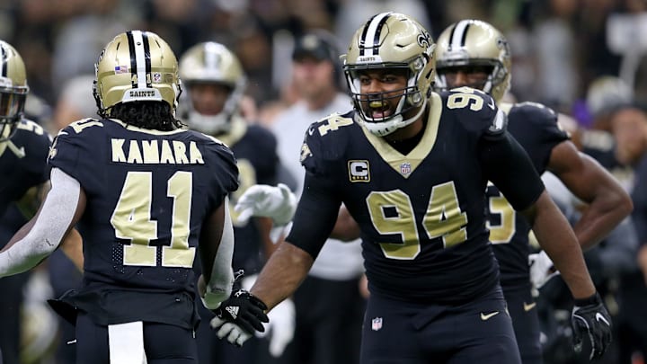 Dec 3, 2017; New Orleans, LA, USA; New Orleans Saints running back Alvin Kamara (41) is
