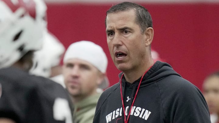 Wisconsin head coach Luke Fickell watches quarterback Carter Smith (3) during spring football practice Thursday, April 3, 2025 in Madison, Wisconsin. Mark Hoffman/Milwaukee Journal Sentinel