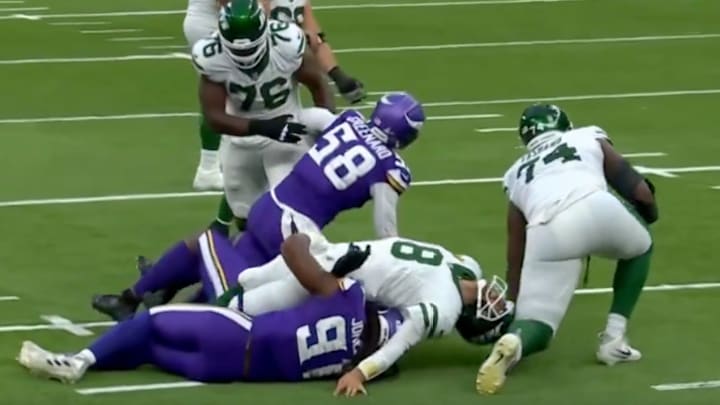 Aaron Rodgers hurt his ankle during the Jets' loss to the VIkings. 