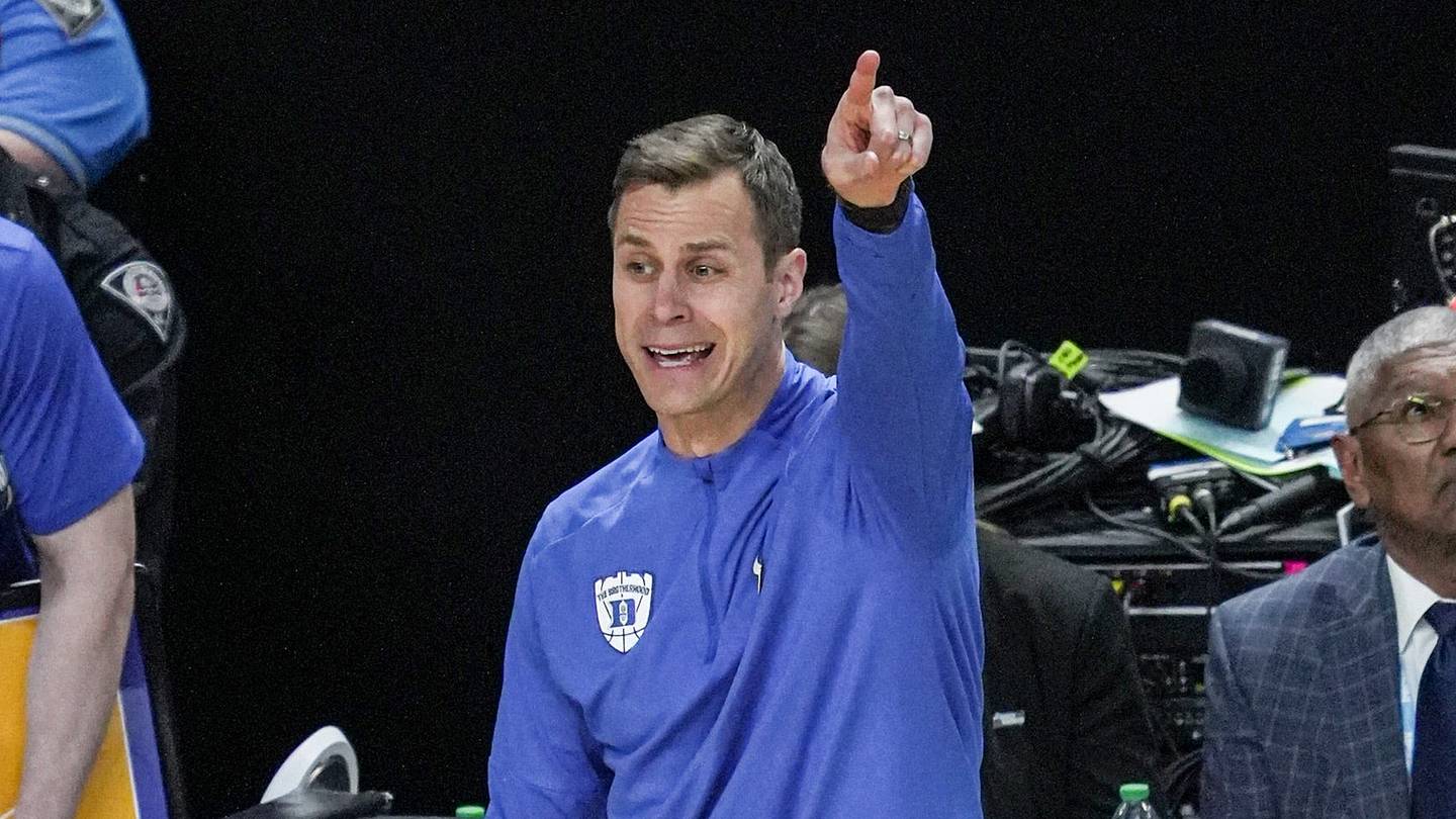 Premier 2027 Center Reports Duke Basketball Recruiting Offer