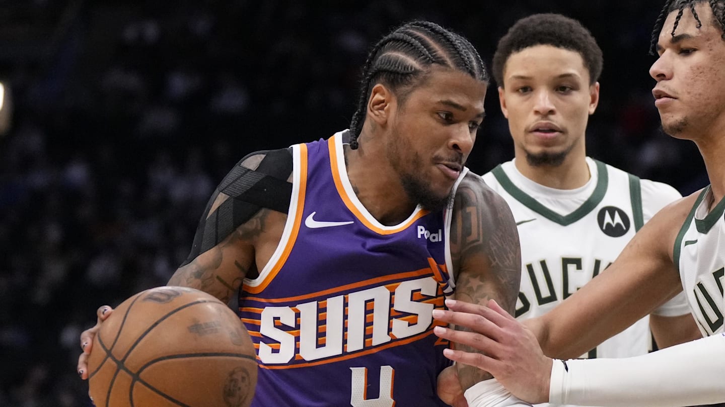 Jalen Green Reacts to Viral Suns vs Bucks Play