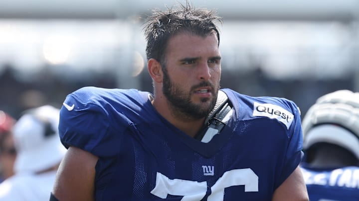 New York Giants guard Jon Runyan is a surprise Week 16 inactive for the Giants.