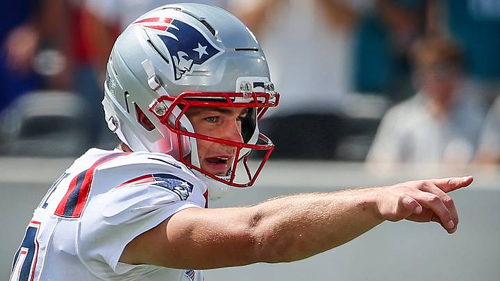 Patriots struggle in all three phases in 35-6 blowout loss to Jaguars