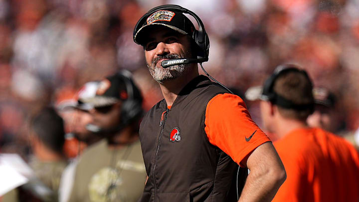 Cleveland Browns head coach Kevin Stefanski looks up at the scoreboard in the first quarter during a Week 9 NFL football game against the Cincinnati Bengals, Sunday, Nov. 7, 2021, at Paul Brown Stadium in Cincinnati. The Cleveland Browns lead the Cincinnati Bengals 24-10 at halftime.