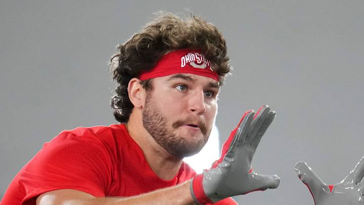 Miami Dolphins tight end Will Kacmarek Miami Dolphins tight end Will Kacmarek