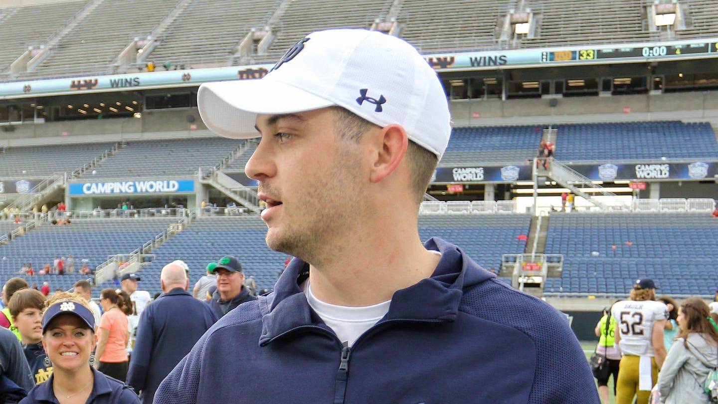 Ex-Notre Dame football coach a bridesmaid, but not a bride once again