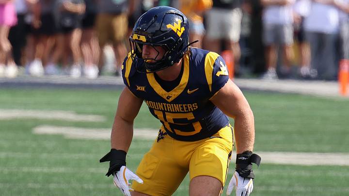 West Virginia University linebacker Ben Cutter West Virginia University linebacker Ben Cutter