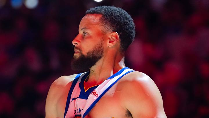 Apr 17, 2026; Phoenix, Arizona, USA; Golden State Warriors guard Stephen Curry (30) against the Phoenix Suns during the play-in rounds of the 2026 NBA Playoffs at Mortgage Matchup Center. Mandatory Credit: Mark J. Rebilas-Imagn Images