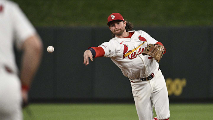 Sep 16, 2025; St. Louis, Missouri, USA; St. Louis Cardinals second baseman Brendan Donovan (33) throws out Cincinnati Reds first baseman Sal Stewart (43) (not pictured) at first base in the sixth inning at Busch Stadium. Mandatory Credit: Joe Puetz-Imagn Images Sep 16, 2025; St. Louis, Missouri, USA; St. Louis Cardinals second baseman Brendan Donovan (33) throws out Cincinnati Reds first baseman Sal Stewart (43) (not pictured) at first base in the sixth inning at Busch Stadium. Mandatory Credit: Joe Puetz-Imagn Images