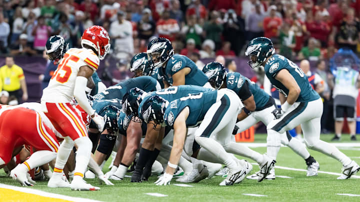 Jalen Hurts lines up for the tush push during Super Bowl LIX.