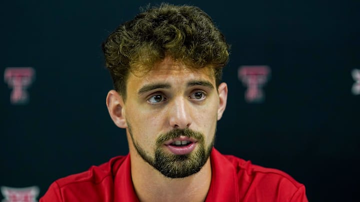 Texas Tech safety Cole Wisniewski 