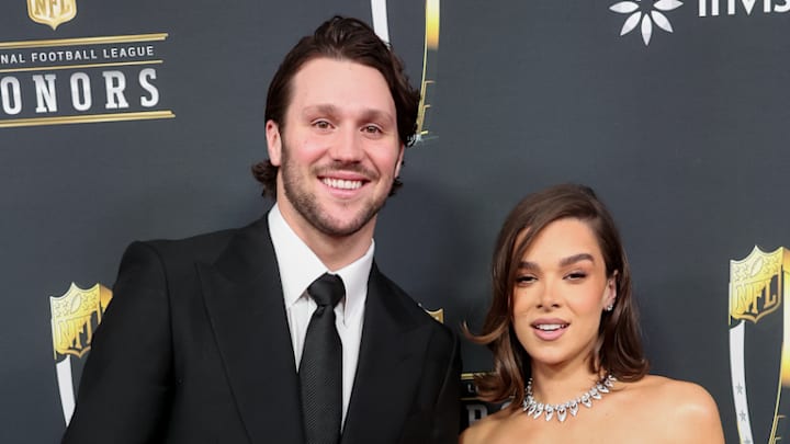 Josh Allen and Hailee Steinfeld