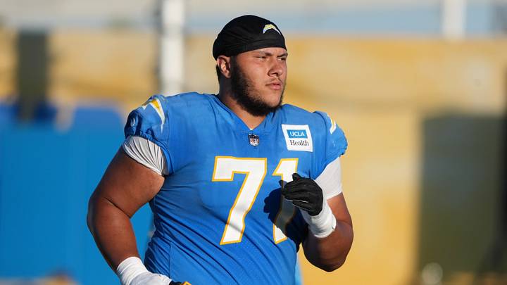 Jul 25, 2025; El Segundo, CA, USA; Los Angeles Chargers guard Branson Taylor (71) during training camp at The Bolt. Mandatory Credit: Kirby Lee-Imagn Images