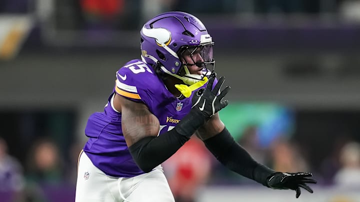 Green Bay Packers v Minnesota Vikings