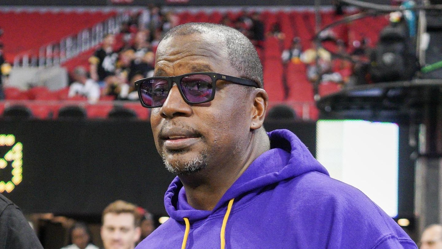 Quarterback Kordell Stewart Earns Place in Colorado Sports Lore