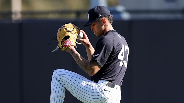 Feb 15, 2025; Tampa, FL, USA; New York Yankees relief pitcher Jonathan Loaisiga (43) participates in spring training workouts at George M. Steinbrenner Field. Feb 15, 2025; Tampa, FL, USA; New York Yankees relief pitcher Jonathan Loaisiga (43) participates in spring training workouts at George M. Steinbrenner Field.