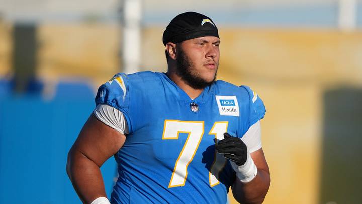 Jul 25, 2025; El Segundo, CA, USA; Los Angeles Chargers guard Branson Taylor (71) during training camp at The Bolt. Mandatory Credit: Kirby Lee-Imagn Images