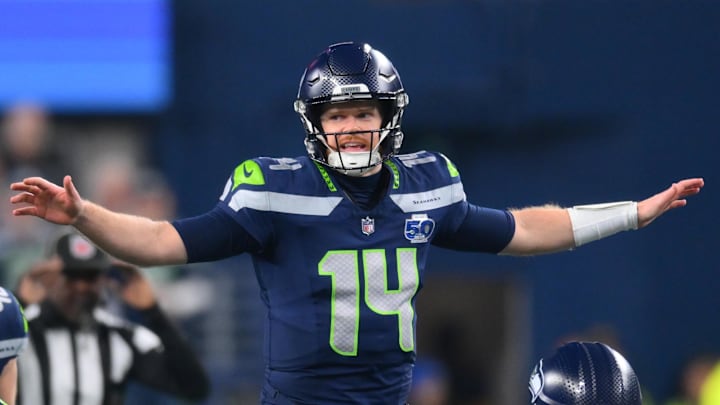 Seattle Seahawks quarterback Sam Darnold (14)
