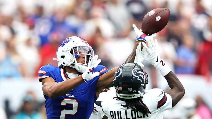 Sep 13, 2026; Houston, Texas, USA; Houston Texans safety Calen Bullock (2) defends against the pass intended for Buffalo Bills wide receiver DJ Moore (2) during the second quarter at Reliant Stadium. Mandatory Credit: Troy Taormina-Imagn Images Sep 13, 2026; Houston, Texas, USA; Houston Texans safety Calen Bullock (2) defends against the pass intended for Buffalo Bills wide receiver DJ Moore (2) during the second quarter at Reliant Stadium. Mandatory Credit: Troy Taormina-Imagn Images