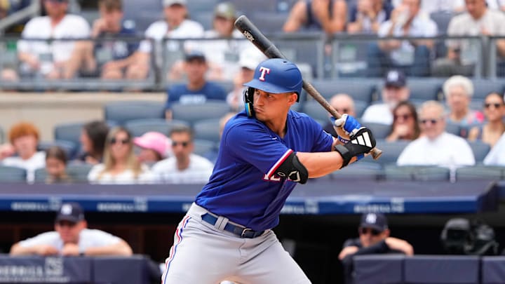 Corey Seager ha jugado muchos encuentros como visitante en el Yankee Stadium