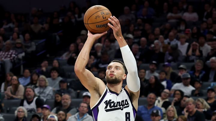 Los Angeles Clippers v Sacramento Kings Los Angeles Clippers v Sacramento Kings