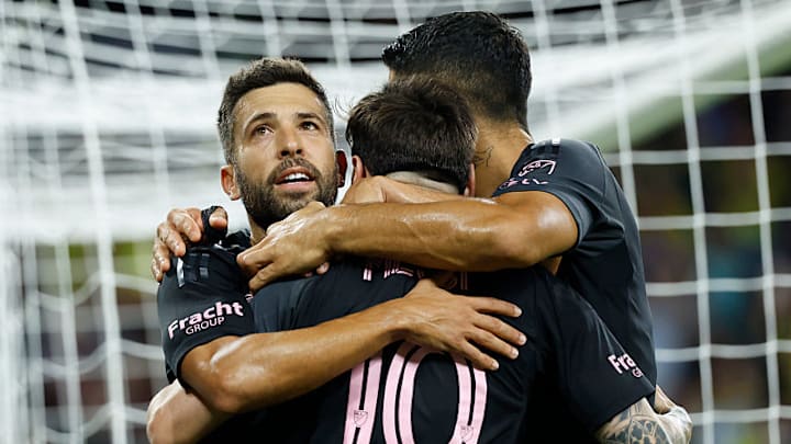 Jordi Alba (left) will play his final professional matches in the MLS Cup playoffs.