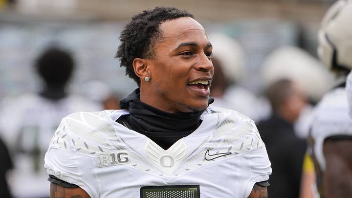oregon ducks receiver evan stewart oregon ducks receiver evan stewart