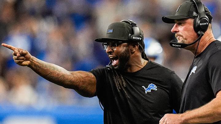 Detroit Lions defensive coordinator Kelvin Sheppard reacts to a play against Cleveland Browns next to coach Dan Campbell Detroit Lions defensive coordinator Kelvin Sheppard reacts to a play against Cleveland Browns next to coach Dan Campbell