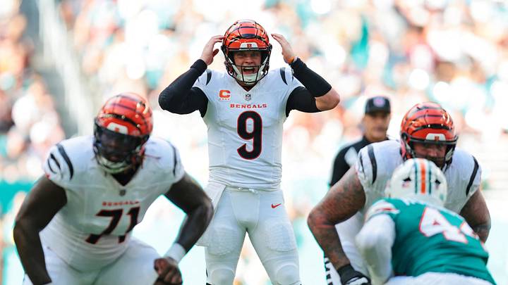 Dec 21, 2025; Miami Gardens, Florida, USA; Cincinnati Bengals quarterback Joe Burrow (9) reacts before the play during the second quarter against the Miami Dolphins at Hard Rock Stadium. Mandatory Credit: Sam Navarro-Imagn Images Dec 21, 2025; Miami Gardens, Florida, USA; Cincinnati Bengals quarterback Joe Burrow (9) reacts before the play during the second quarter against the Miami Dolphins at Hard Rock Stadium. Mandatory Credit: Sam Navarro-Imagn Images