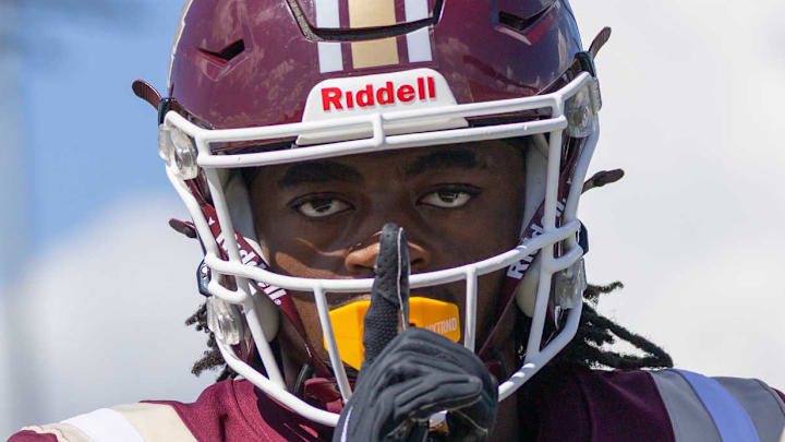 Humble Summer Creek humbled Galena Park North Shore 27-0 in a battle for the District 23-6A title Friday night. 
