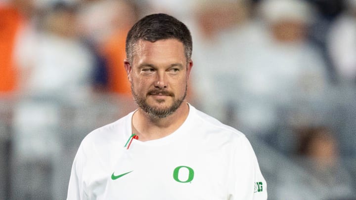 Oregon head coach Dan Lanning walks the field during warmups as the Oregon Ducks face the Penn State Nittany Lions on Sept. 27, 2025, at Beaver Stadium in University Park, Pennsylvania.