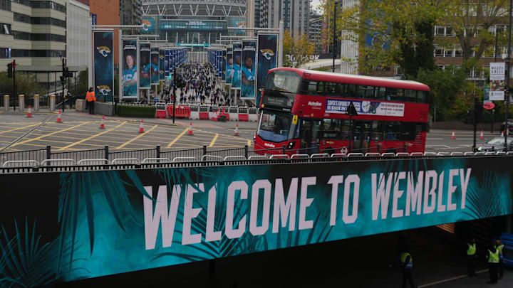 Oct 19, 2025; London, United Kingdom; A general overall view as a red double decker bus passes by Wembley Stadium during a NFL International Series game between the Los Angeles Rams and Jacksonville Jaguars. Mandatory Credit: Kirby Lee-Imagn Images Oct 19, 2025; London, United Kingdom; A general overall view as a red double decker bus passes by Wembley Stadium during a NFL International Series game between the Los Angeles Rams and Jacksonville Jaguars. Mandatory Credit: Kirby Lee-Imagn Images