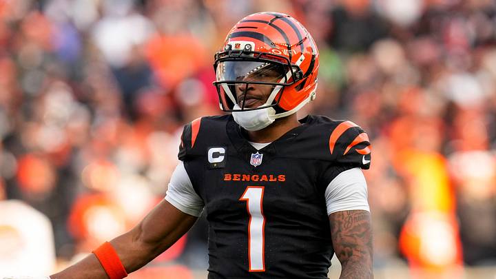 Cincinnati Bengals wide receiver Ja'marr Chase (1) reacts after the Bengals are forced to punt in the fourth quarter of the NFL Week 18 game between the Cincinnati Bengals and the Cleveland Browns at Paycor Stadium in Downtown Cincinnati on Sunday, Jan. 4, 2026. The Browns kicked a last second field goal to win 20-18.