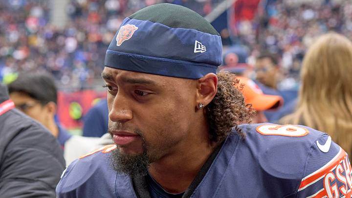 Chicago Bears cornerback Kyler Gordon (6) leaves the field Chicago Bears cornerback Kyler Gordon (6) leaves the field