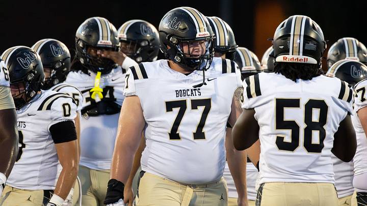 Buchholz's offensive line gathers during the Bobcats' 20-17 victory over Jesuit at Alumni Field in Tampa. Buchholz's offensive line gathers during the Bobcats' 20-17 victory over Jesuit at Alumni Field in Tampa.