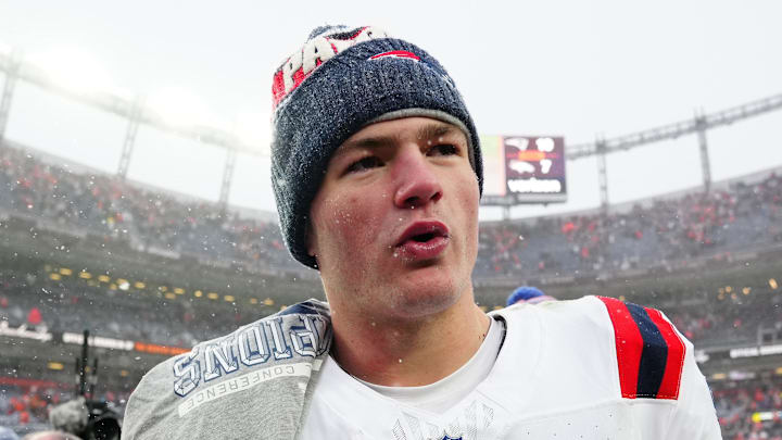 Jan 25, 2026; Denver, CO, USA;  New England Patriots quarterback Drake Maye (10) reacts after defeating the Denver Broncos in the 2026 AFC Championship Game at Empower Field at Mile High. Mandatory Credit: Ron Chenoy-Imagn Images