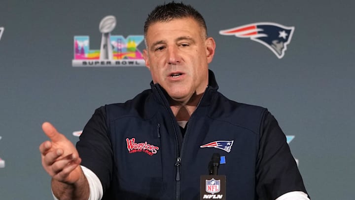 Feb 5, 2026; Santa Clara, CA, USA; New England Patriots head coach Mike Vrabel talks to media members at the Santa Clara Marriott. Mandatory Credit: Darren Yamashita-Imagn Images