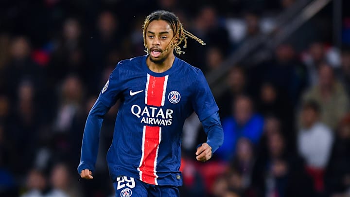 Bradley Barcola débute avec le Paris Saint-Germain