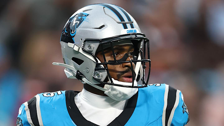 Carolina Panthers cornerback Michael Reid Carolina Panthers cornerback Michael Reid