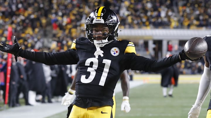Jan 4, 2025; Pittsburgh, Pennsylvania, USA;  Pittsburgh Steelers cornerback Beanie Bishop Jr. (31) celebrates after intercepting a Cincinnati Bengals pass during the second quarter at Acrisure Stadium. Mandatory Credit: Charles LeClaire-Imagn Images