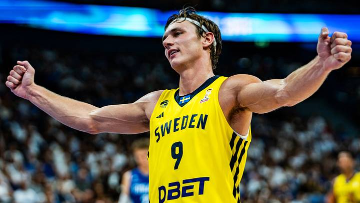 Pelle Larsson of Sweden celebrates during the FIBA World Cup 2027 European Qualifiers. (Photo by Ella Jalava/FIBA via Getty Images)