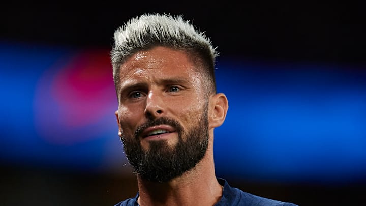 Olivier Giroud est sorti sur blessure lors du match opposant la France à l'Irlande
