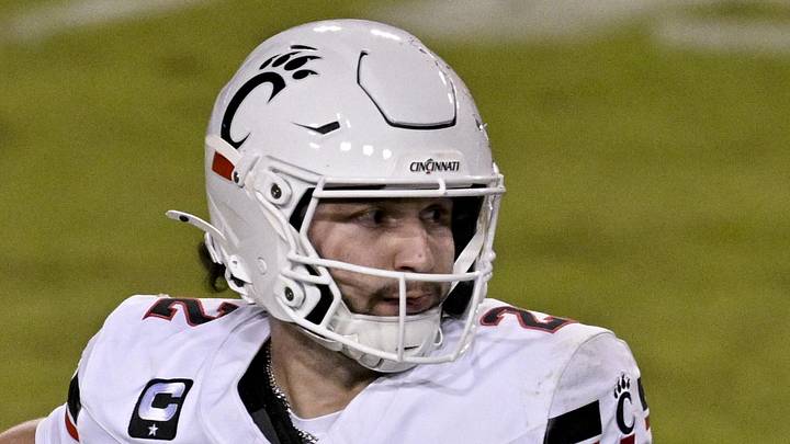 Cincinnati Bearcats quarterback Brendan Sorsby